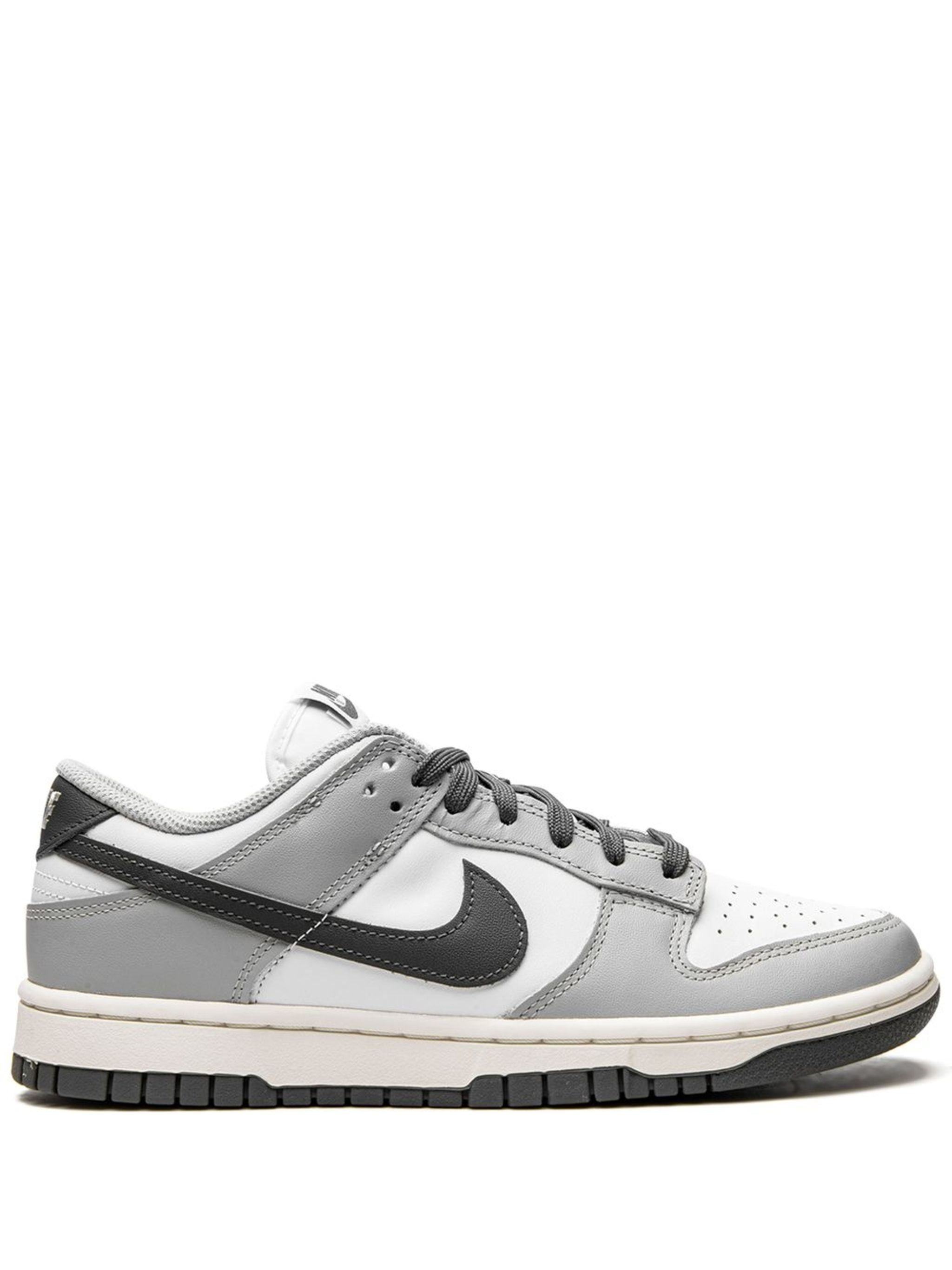 Nike Dunk Low "Light Smoke Grey"