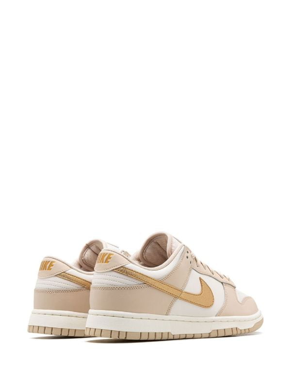 Nike phantom cheap metallic gold