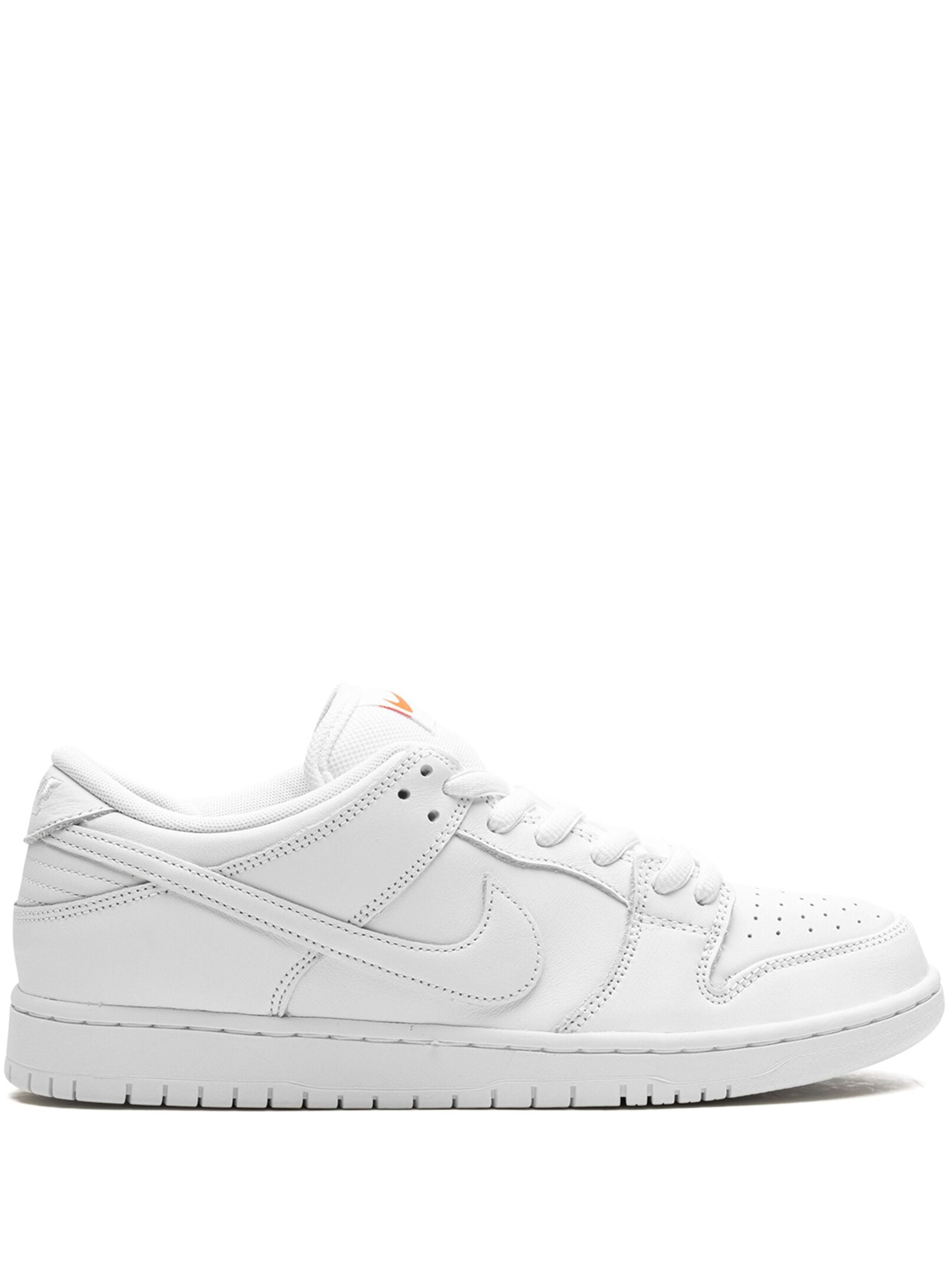 Nike SB Dunk Low Pro "Triple White" 