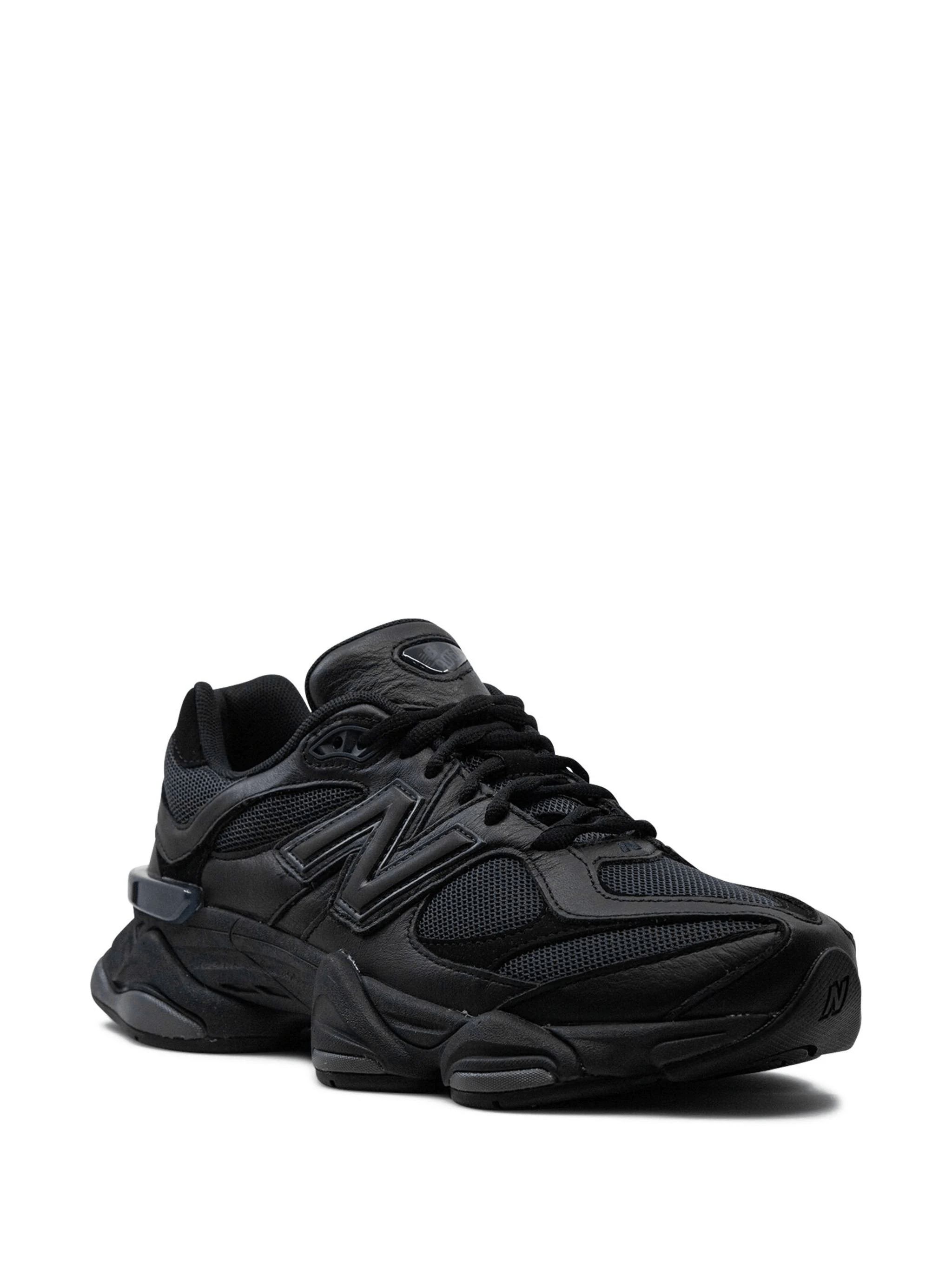 New Balance 9060 Triple Black