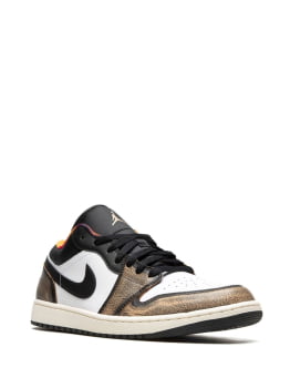 Nike Air Jordan 1 Low SE "Wear Away Tan"