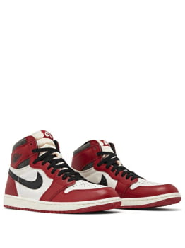 NIKE Air Jordan 1 Retro High OG Chicago Lost and Found