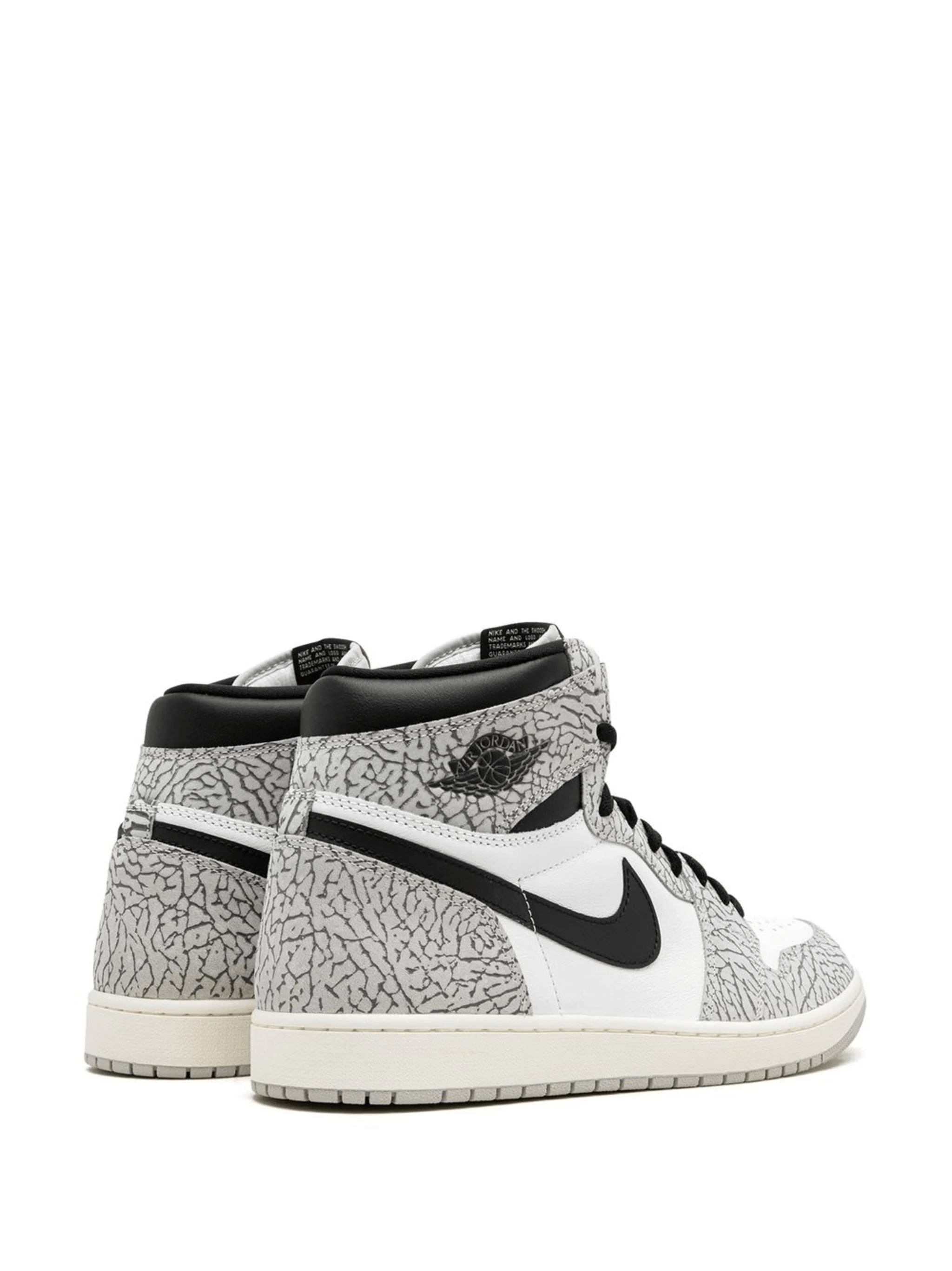 NIKE AIR JORDAN 1 RETRO HIGH "WHITE CEMENT" 