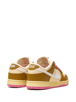 Nike Dunk Low "Bronzine Just Do It"