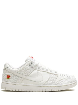 Nike Dunk Low "Giver Her Flowers"