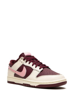 Nike Dunk Low Premium "Valentine's Day 2023"