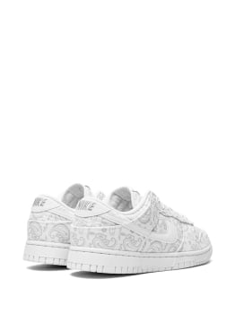 NIKE DUNK LOW "WHITE PAISLEY"